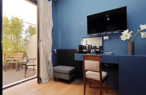 Rione IV Campo Marzio Apartment | nRarity Suites: classic and modern style with the charm of a private house