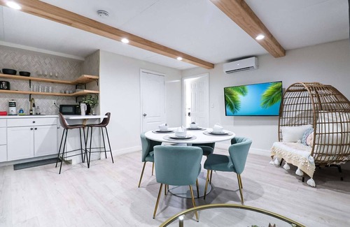 Buena Ventura Lakes Apartment | *NrDisney*BrandNew*LakeFront*APT