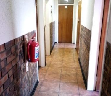 New Redruth House | Nsk Guest House Alberton