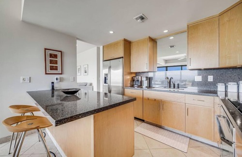 Wailea Condo | nStunning Oceanfront Condo With New Central AC System-Makena Surf Resort #F-102