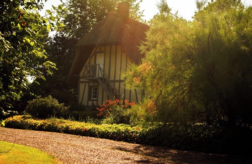 La Crique Cottage | nThe Cottage of the Thorn * Hiking * Golf * Bison & Wolves * 20km from the sea *