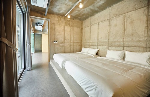 Downtown Resort | Nueve Poolvilla And Resort