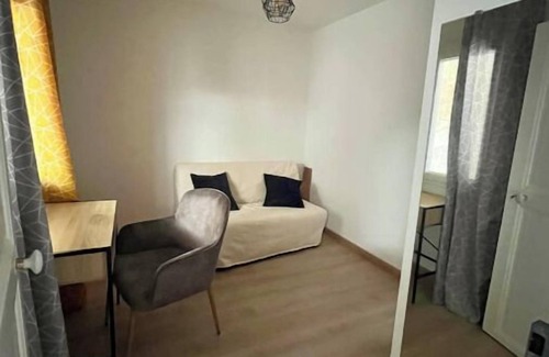 Mireval Apartment | Nuit au Compostelle