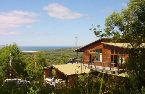 Ocean Beach House | 'Nullaki Dreaming' - Eco Forest Retreat with Panoramic Ocean and Inlet Views