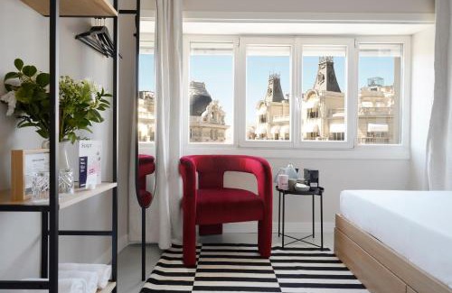 Cortes Hotel | Numa Madrid Script