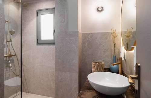 Kinosargous Apartment | Numa Suites & Lofts Athens - Budget Twin Room