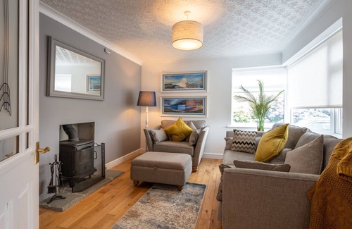Llanfaelog House | Number 3 - A retreat in Llanfaelog, Anglesey
