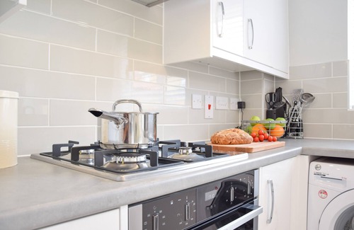 Halesworth Cottage | NUMBER 51, HALESWORTH, family friendly, with a garden in Halesworth