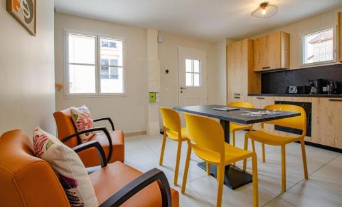 Morvilliers House | Numero 1