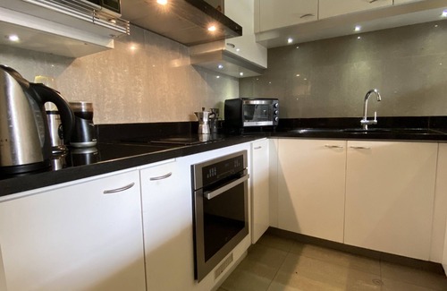 Chacarilla-Santa Cruz House | Nuna Wasi - Town House/Premium Home