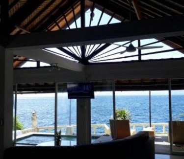 Mushroom Bay Villa | Nusa Lembongan Villa Shambala