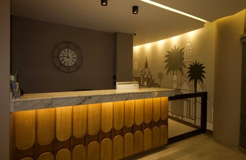 La Candelaria Apartment | Nutibara loft near Plaza Botero city downtown
