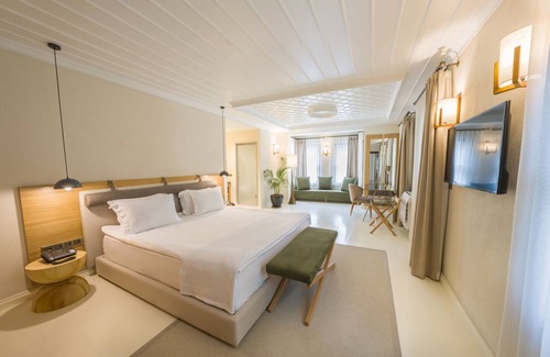 Tasbuku Hotel | Nuup Hotel