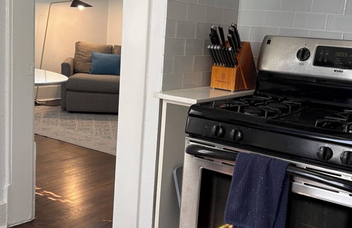 Houston Heights Apartment | nVery private apartment located in Houston Heights . Friendly, safe and quiet