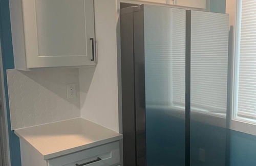 Irvington House | NWK 627 FLOOR 2 WITH 3 BEDROOMS AND TWO TOILETS