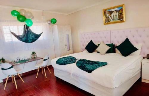 Kalkfeld House | Nyamish Lounge & Guest House