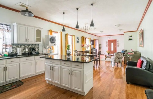 East Flatbush House | NYCHaven2: