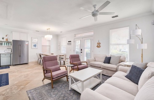 Clipper Cove House | NYE Heated Pool | Foosball Arcade Family Fun