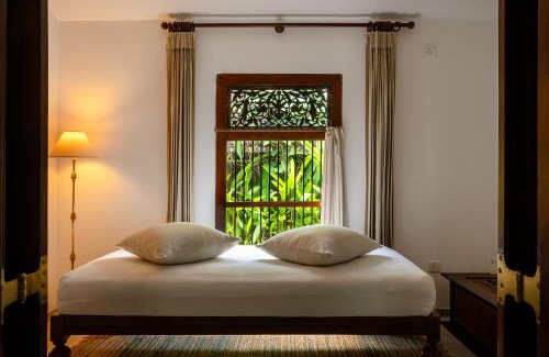 Aturuwella Hotel | Nyne Hotels Rock Villa - Bentota
