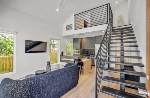 Greater East End Apartment | O'Four Lofts North, Unit A