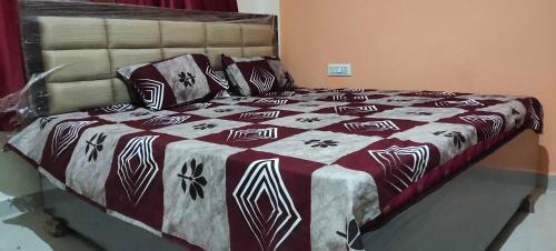 Faizabad Apartment | O Home Bhrat Vishram Grih Near Airport Ayodhya