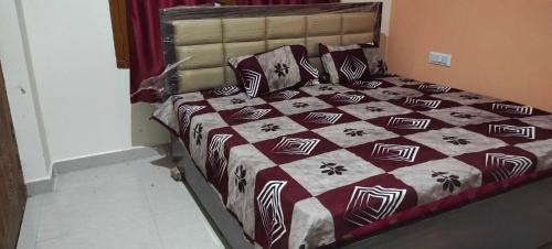Faizabad Apartment | O Home Bhrat Vishram Grih Near Airport Ayodhya