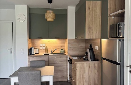 Aix-les-Bains Apartment | O'petit nid sauge T2 45m² place de parking