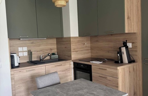 Aix-les-Bains Apartment | O'petit nid sauge T2 45m² place de parking