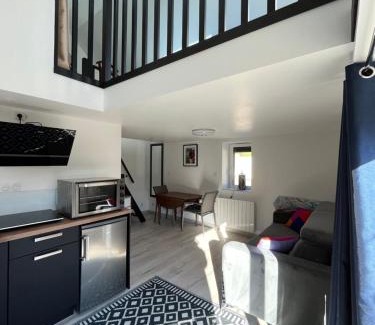 Moulins en Bessin House | O Phil d’Or