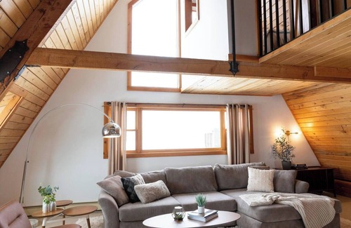 Livingston Cabin | O'Rea Creek Panoramic Horizon, Escape to tranquility of picturesque countryside