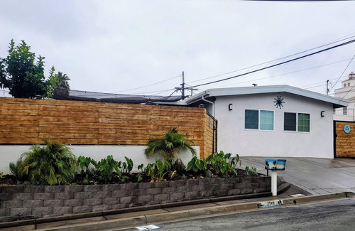 East Side Capistrano House | O'Side Playa Beach Bungalow home's Vacation Studio 1 mile east of Oceanside Pier