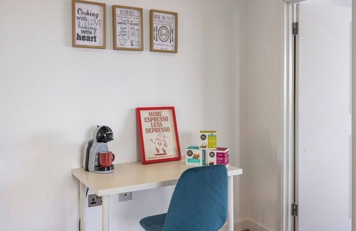 Canning Town Condo | O2 Skyview Penthouse