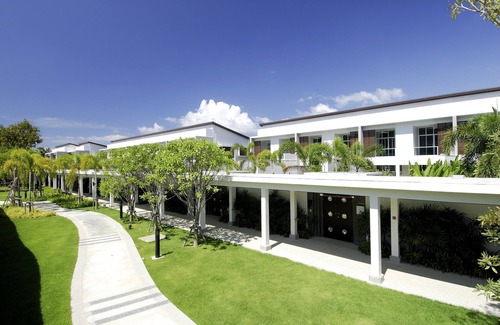 Cherngtalay Villa | O2BT3-VW2: 3 Bedrooms Pool Villa-Oxygen Bangtao-Full Kitchen