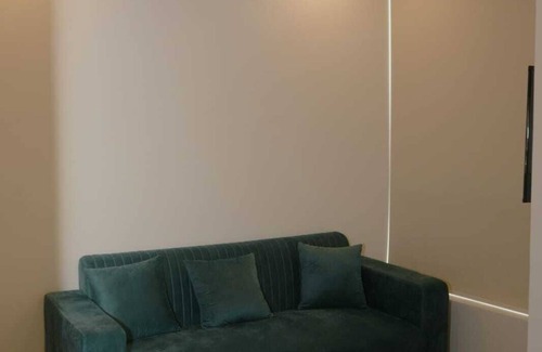 Kaul Hotel | Oak Mounts