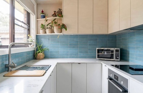 North Narrabeen Apartment | Oak Retreat Bliss by the Beach