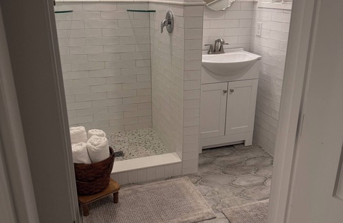 Eden House | Oak River Retreat