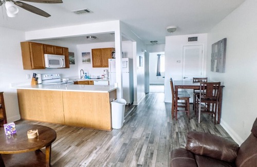 Biloxi Apartment | Oak Shores 128, Biloxi