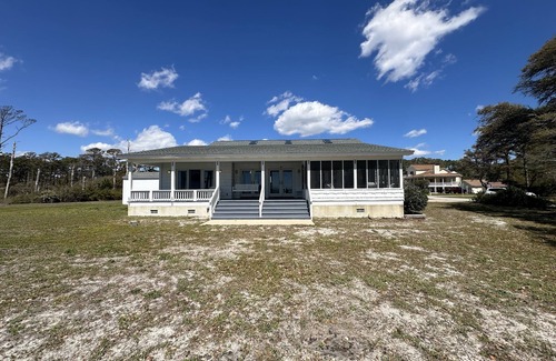 Carteret County Cottage | Oak Winds Cottage