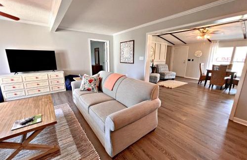 Orange Beach House | Oakridge Cottage