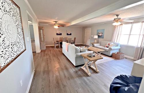 Orange Beach House | Oakridge Cottage