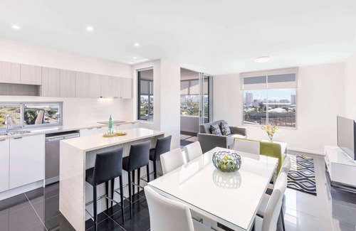 Woolloongabba Apartment | Oaks Brisbane Woolloongabba Suites