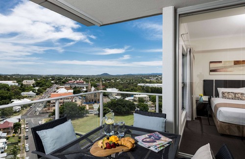 Woodend Apartment | Oaks Ipswich Aspire Suites