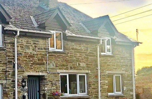 Cardigan Cottage | Oaktree Cottage, Cardigan