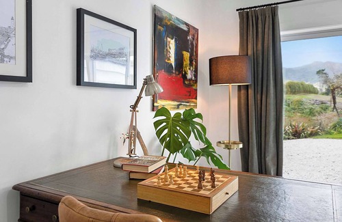 Oakura House | Oakura Oasis Beachside Retreat with Spa