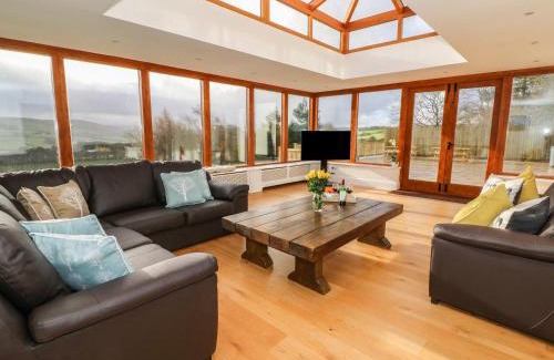 Rhayader House | Oakwood House