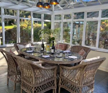 Oare House | Oare Manor Cottage