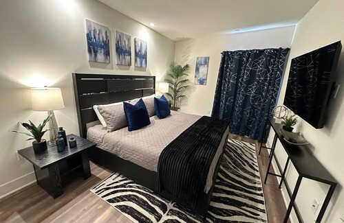 Los Angeles Hotel | Oasis 3 BR Steps Away from Century City Mall