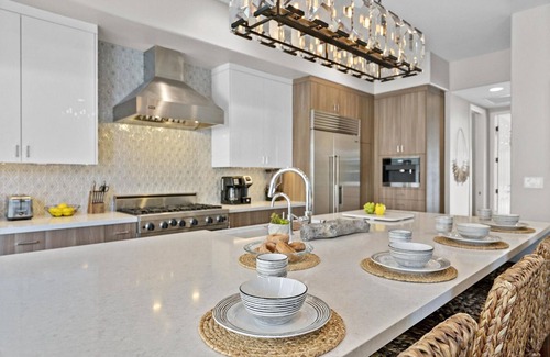 Del Mar Heights House | Oasis Del Mar | 5BR Coastal Retreat w/Spa