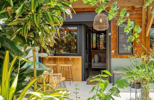 Etang Sale Les Bains House | Oasis des Colibris - Bungalow 4* Spa l'Etang Salé