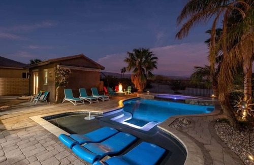 Terra Lago House | Oasis Escape - Sleeps 12! Pool-Spa-Ping Pong-BBQ